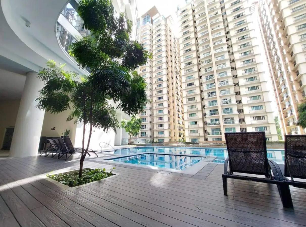 The Florence At Mckinley Hill Taguig Exterior foto